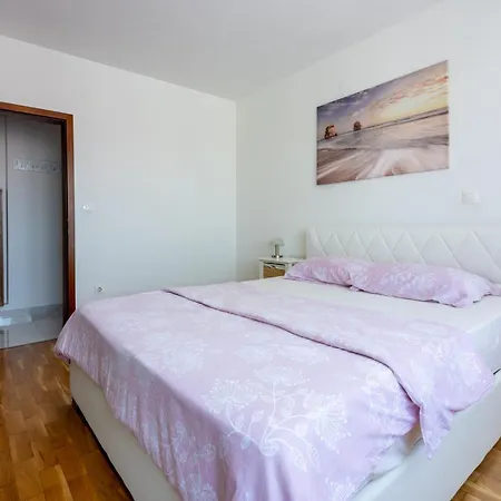 Gabi I Luka Novi Vinodolski